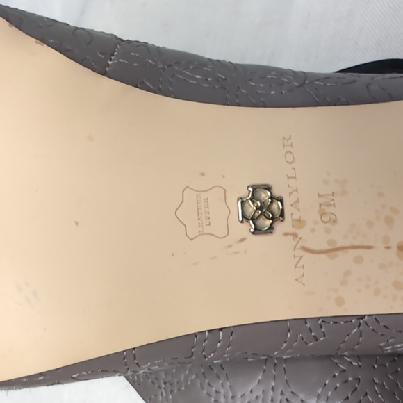 ANN TAYLOR Grey/Brown & Black Leather Heels size 9 M - Picture 8 of 12